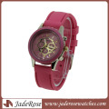 Neue Mode Multi Color Strap Quarz Damen Silikon Uhr